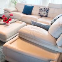 Divano a Penisola in pelle