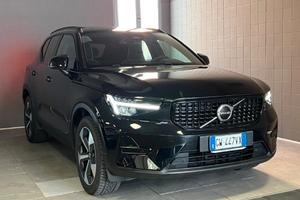 Volvo XC40 2.0 b4 Hybrid Ultra Dark 197cv