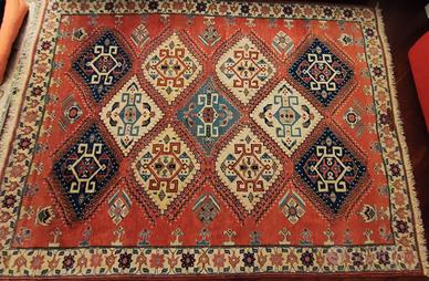 tappeto persiano colori vivaci