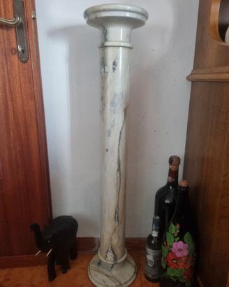 Colonna in marmo 