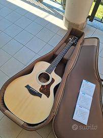 Taylor 214ce pari al nuovo - 600€