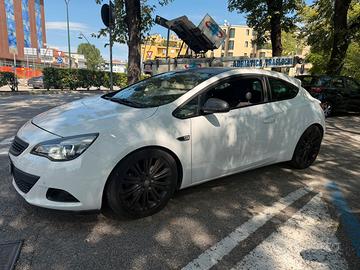 Opel astra coupe