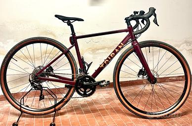 Gravel da donna Triban GRVL 520