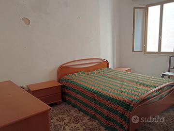 Camera da letto completa