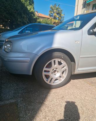 para urti anteriore golf iv highline