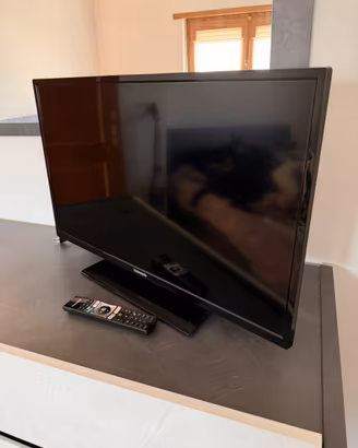 Telefunken TE32550B42V2D TV 32” - Smart TV Nero