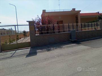 Villa Centralissima con giardino e frutteto