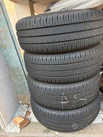 Gomme Good Year COME NUOVE 195/ 55 R 16 dot 2024