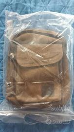 Borsello con tracolla