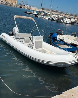 Zodiac gommone