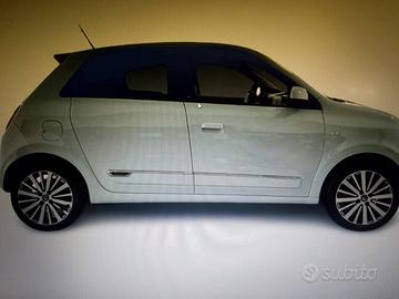 RENAULT TWINGO ELECTRIC INTENS