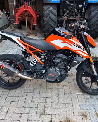 Ktm duke 125