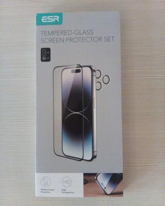 Vetro temperato ESR per iPhone 15 Pro