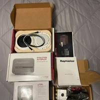 NUOVO -- Raymarine EV-100 -- NUOVO