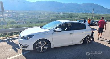 Peugeot 308 1.6 120cv