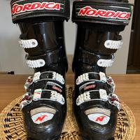 Scarponi sci