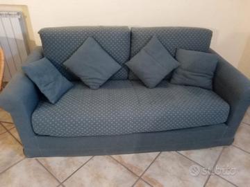 Divano letto matrimoniale