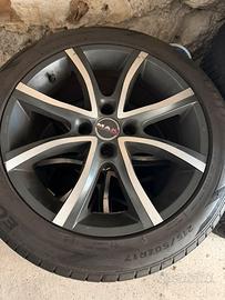 Cerchi con gomme estive 215 50 r17 4x108 Mak