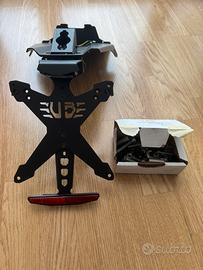 Kit portatarga XSR 700