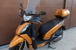 Kymco People 300 gt