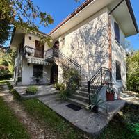 APPARTAMENTO BICAMERE: INGRESSO AUTONOMO E AMPI...