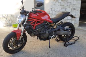 ducati monster 821