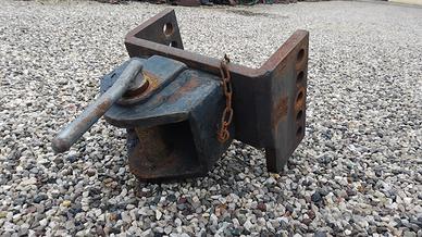 Gancio traino D2 trattore fiat