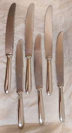 Sei coltelli da tavola inacciaio inox e alpaca.