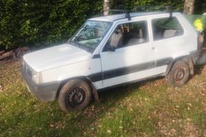 FIAT PANDA 4X4 TREKKING 