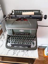 Macchina da scrivere vintage HALDA