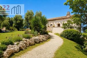 Antica Masseria del '700 Vista Mare e Uliveto a Vi