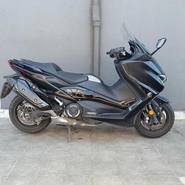 YAMAHA T-Max 560 Tech Max Abs