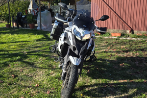 Benelli Trk 502x