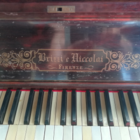 Pianoforte verticale brizzi e niccolai