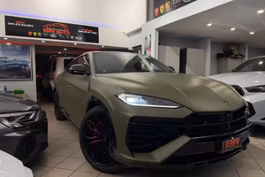 Urus 4.0 SE ive esposti a pronta consegna 820cv