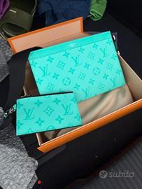 Pochette louis vuitton
