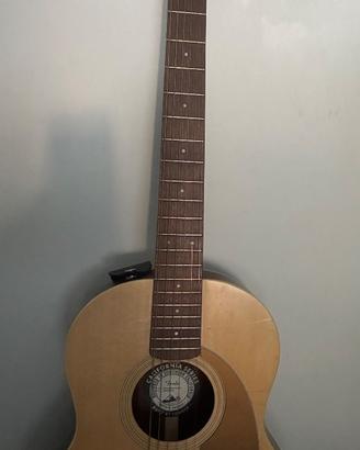 Chitarra acustica fender