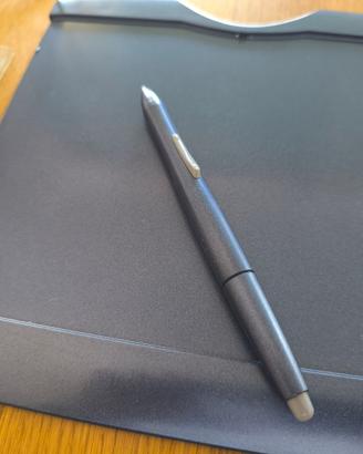 Tavoletta grafica Wacom CTE-430 + penna e mouse