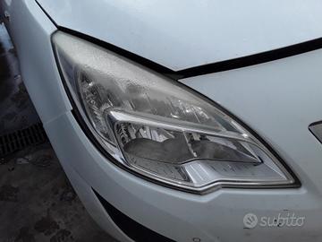 FARO ANTERIORE DESTRO OPEL Meriva 3Â° Serie A17dts