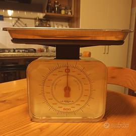 BILANCIA DA CUCINA VINTAGE ANNI 70