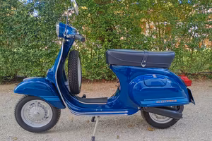 vespa primavera ET3 completamente restaurata