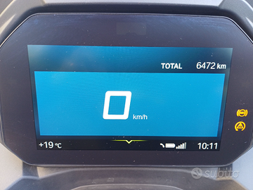 Bmw c400gt tripleblack