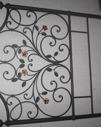 Letto singolo artigianale in ferro battuto