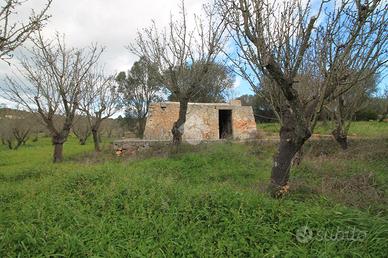 CASA DI CORTE A OSTUNI