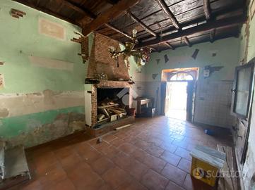 CASA INDIPENDENTE A MONTEFIASCONE