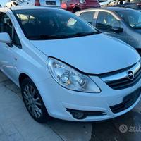 Ricambi usati per Opel Corsa 1.3 CDTI 2009