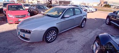 Alfa Romeo 159 1.9 JTDm 16V Exclusive