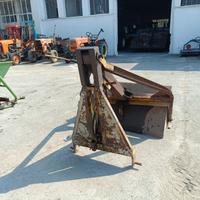 paletta idraulica posteriore per trattore agricolo