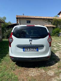 Dacia Lodgy