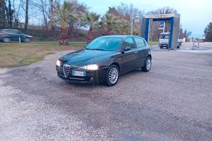 Alfa 147 1.6 benz+metano